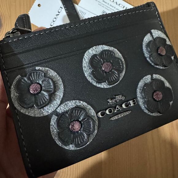 Coach Black Floral Wallet - Picture 9 of 10